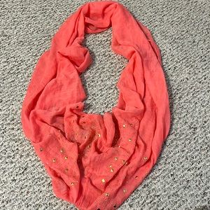 Coral round scarf with gold